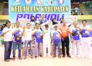 Disaksikan Ribuan Penonton, Tim Bola Voli Tambang dan Tapung Juara Kejurkab Bola Voli Kampar 2024