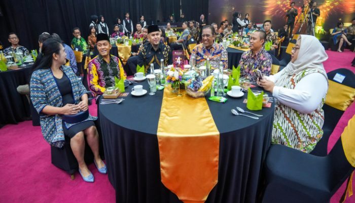 Staf Ahli Bupati Bidang Kemasyarakatan dan SDM Hadiri Pertemuan Tahunan Bank Indonesia 2024